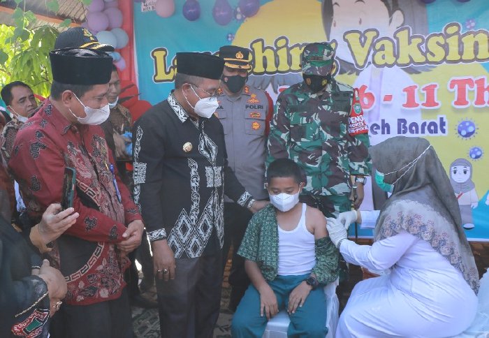“Vaksin Anak Usia 6 Tahun Perdana di Aceh Barat