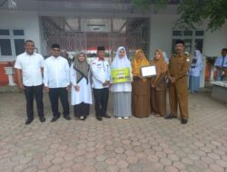 Siswa Juara KSM Tingkat Provinsi Aceh Terima Hadiah
