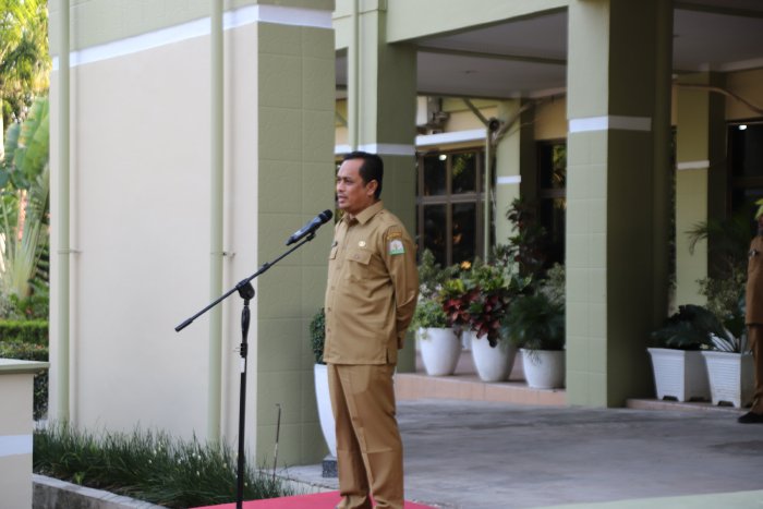 Direktur RSJ Aceh Sorot Jilbab Pegawainya