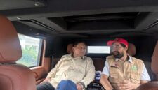 Gubernur Aceh, Muzakir Manaf mendampingi Presiden Prabowo Subianto meninjau langsung sejumlah titik terdampak bencana di kab. Bireuen, Minggi, 7 Desember 2025