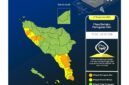Peta Peringatan Dini BMKG: Sejumlah Wilayah Aceh Berstatus Siaga Hujan Lebat dan Petir, 7 Desember 2025.